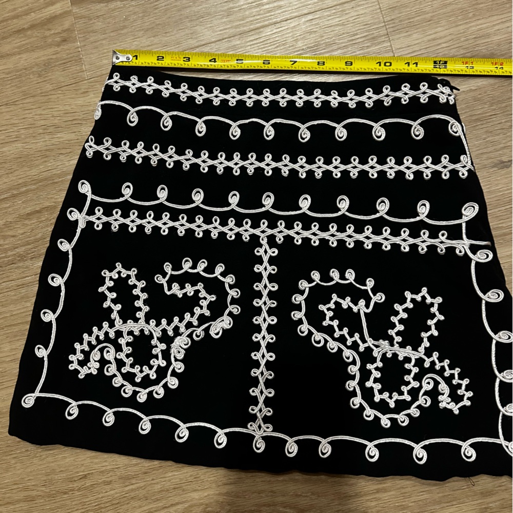 black LF/ millau mini skirt with white embroidery size small